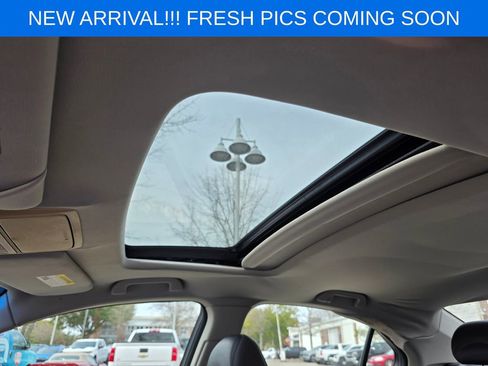 Used 2012 Acura TSX Sedan image 11