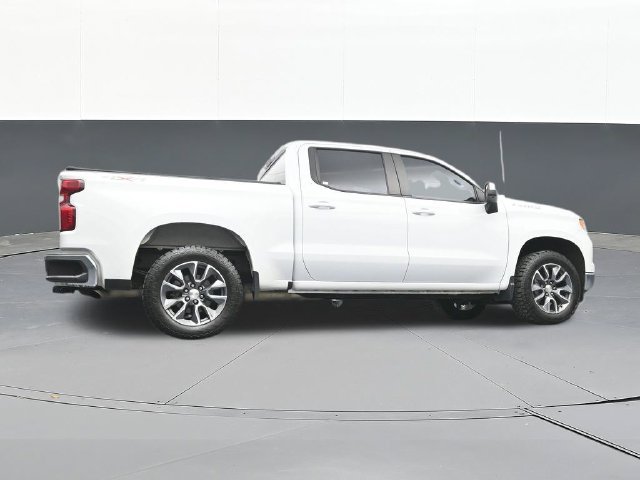 Used 2022 Chevrolet Silverado 1500 LT AWD/4WD image 48