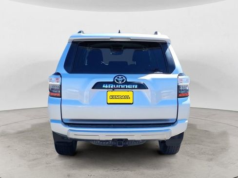 Used 2024 Toyota 4Runner TRD Off-Road AWD/4WD image 4