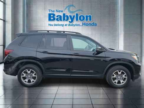 Used 2023 Honda Passport TrailSport image 5