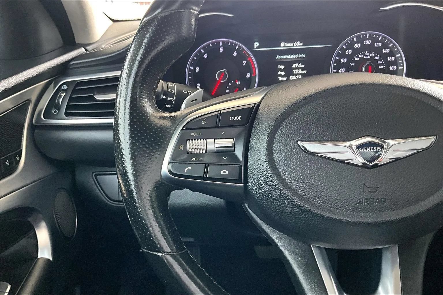 Used 2021 Genesis G70 2.0T w/ Prestige Package AWD/4WD image 10