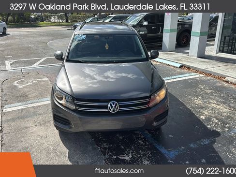 Used 2017 Volkswagen Tiguan S image 4