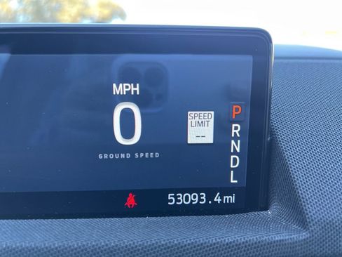 Used 2022 Ford Mustang Mach-E Select image 3