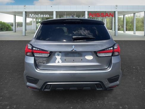 Used 2021 Mitsubishi Outlander Sport ES FWD image 5