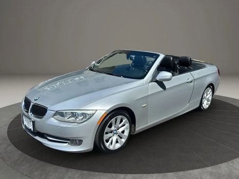 Used 2013 BMW 328i Convertible RWD image 13