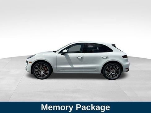 Used 2017 Porsche Macan GTS AWD/4WD image 2