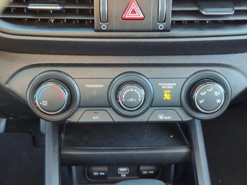 Used 2023 Kia Forte LXS image 16