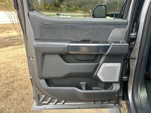 New 2025 Ford F350 Platinum w/ FX4 Off-Road Package image 21