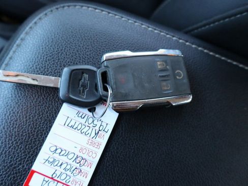 Used 2019 Chevrolet Colorado ZR2 w/ Colorado ZR2 Bison Edition image 34