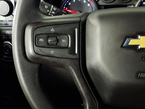 Used 2021 Chevrolet Silverado 1500 Custom AWD/4WD image 19