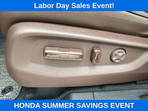 Used 2025 Honda Odyssey Touring image 26