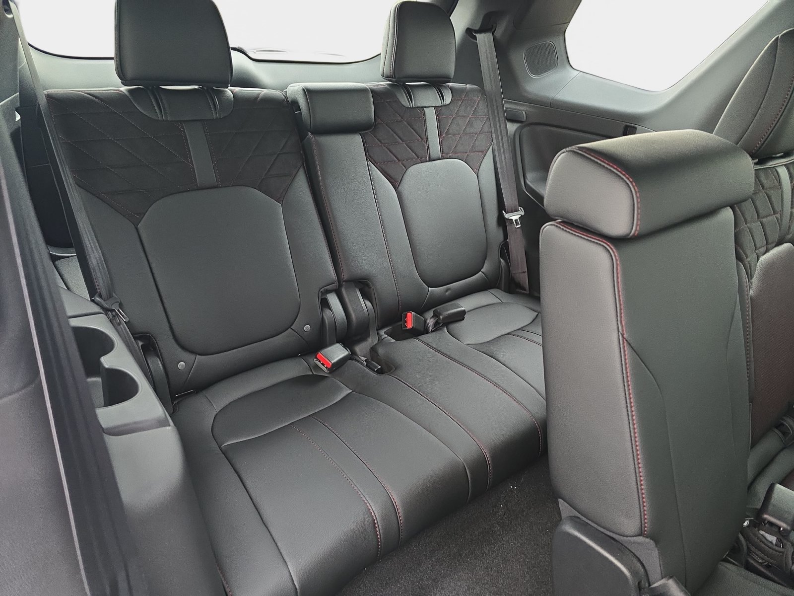 New 2026 Honda Pilot Black Edition image 12