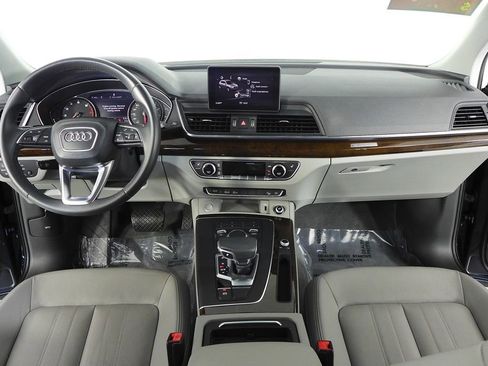 Used 2019 Audi Q5 2.0T Premium AWD/4WD image 24
