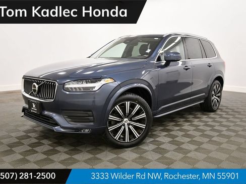 Used 2023 Volvo XC90 B5 Core AWD/4WD image 1