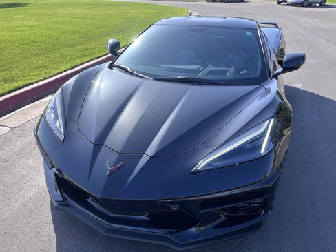 Used 2023 Chevrolet Corvette Stingray Premium Cpe w/ Z51 Performance Package RWD image 7