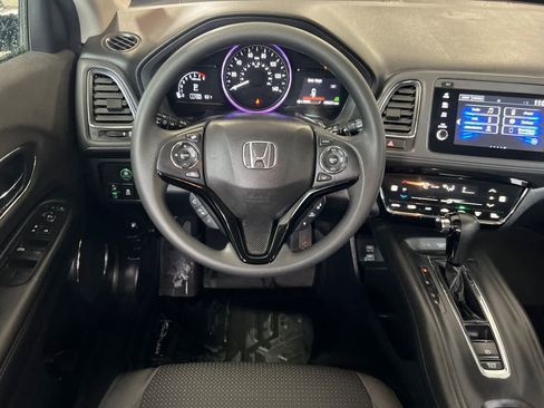 Used 2022 Honda HR-V EX image 14