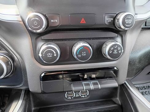 Used 2020 RAM 1500 Big Horn AWD/4WD image 16
