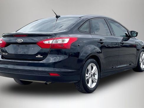 Used 2014 Ford Focus SE FWD image 5