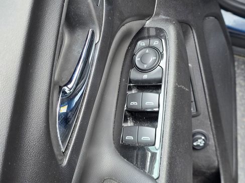 Used 2024 Chevrolet Equinox Premier AWD/4WD image 14