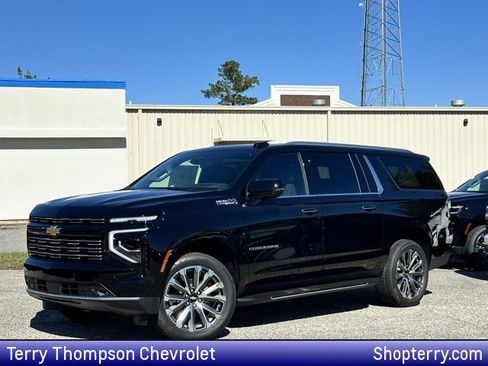 New 2026 Chevrolet Suburban High Country image 1