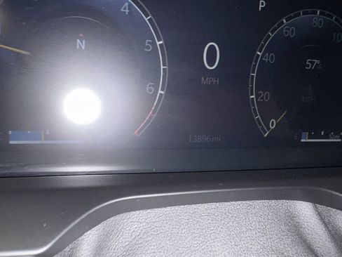 Used 2025 Jeep Grand Cherokee L Limited w/ Luxury Tech Group II AWD/4WD image 25