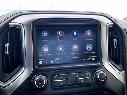 Used 2021 Chevrolet Silverado 1500 LT AWD/4WD image 17