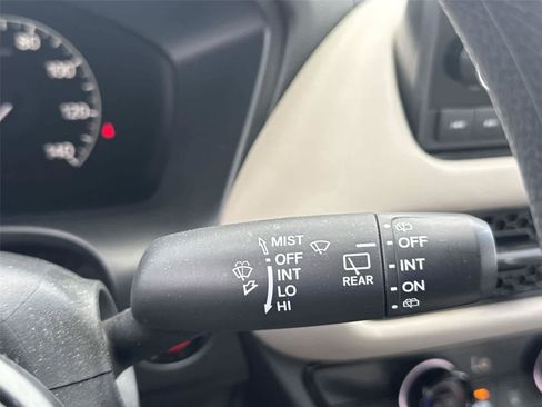 Used 2023 Honda HR-V LX image 21