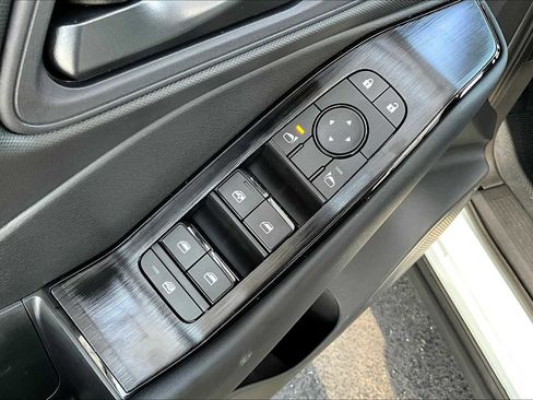 New 2026 Nissan Rogue S image 19