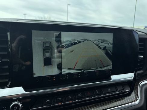 Used 2024 GMC Sierra 1500 Elevation w/ Elevation Premium Package image 15