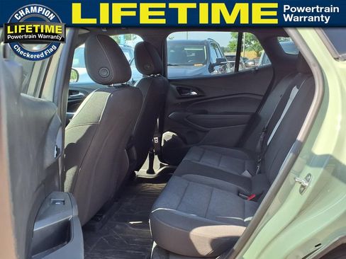 Used 2024 Chevrolet Trax RS w/ Driver Confidence Package FWD image 11