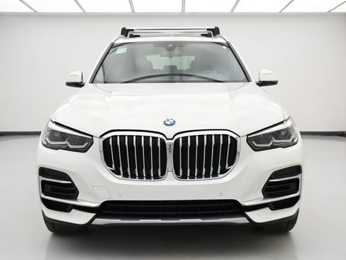Used 2023 BMW X5 xDrive40i w/ Premium Package AWD/4WD image 2