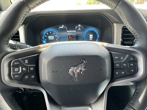 New 2026 Ford Bronco Outer Banks AWD/4WD image 23