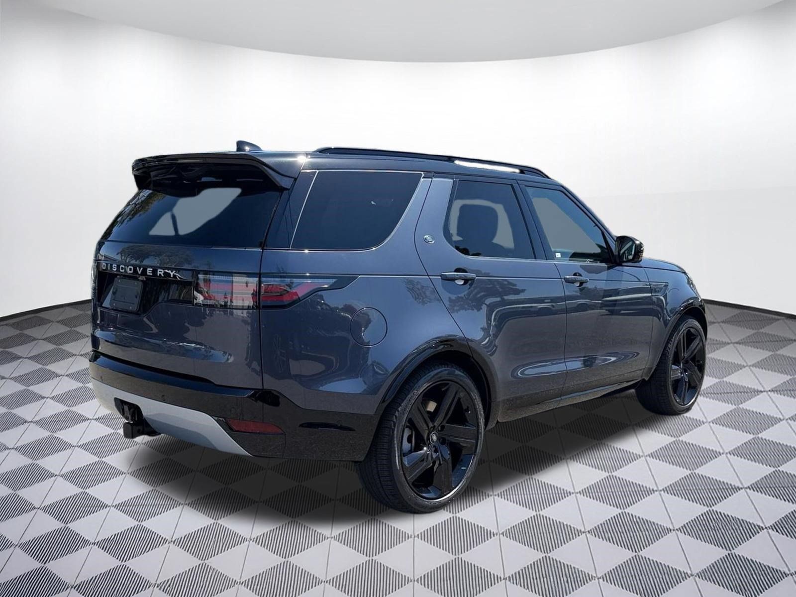 New 2026 Land Rover Discovery Limited Edition AWD/4WD image 9
