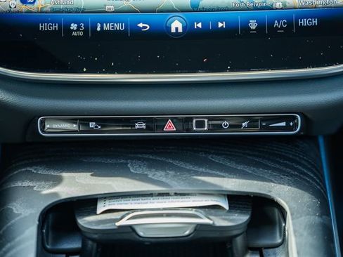 New 2026 Mercedes-Benz E 350 4MATIC Sedan image 23