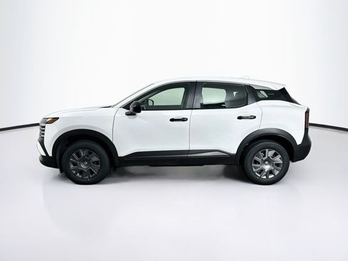 Used 2025 Nissan Kicks S FWD image 4