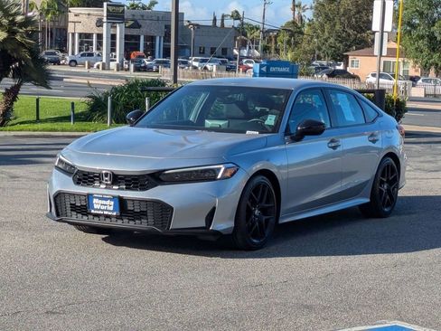 Certified 2025 Honda Civic Sport image 3