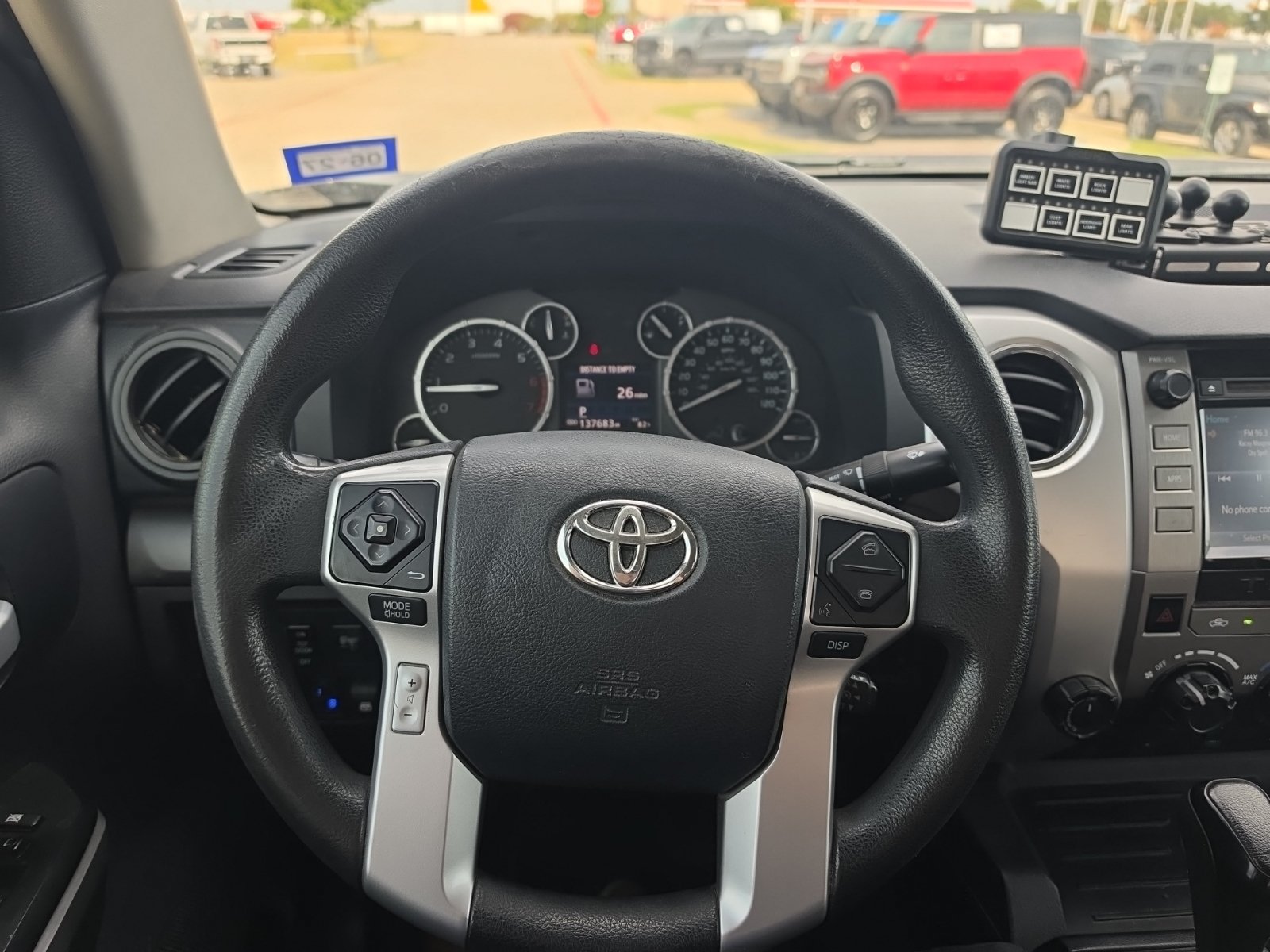 Used 2016 Toyota Tundra SR5 w/ SR5 Upgrade Package AWD/4WD image 11