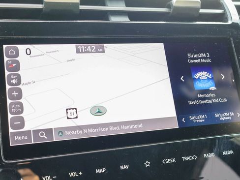 Used 2023 Hyundai Santa Cruz SEL Premium image 5