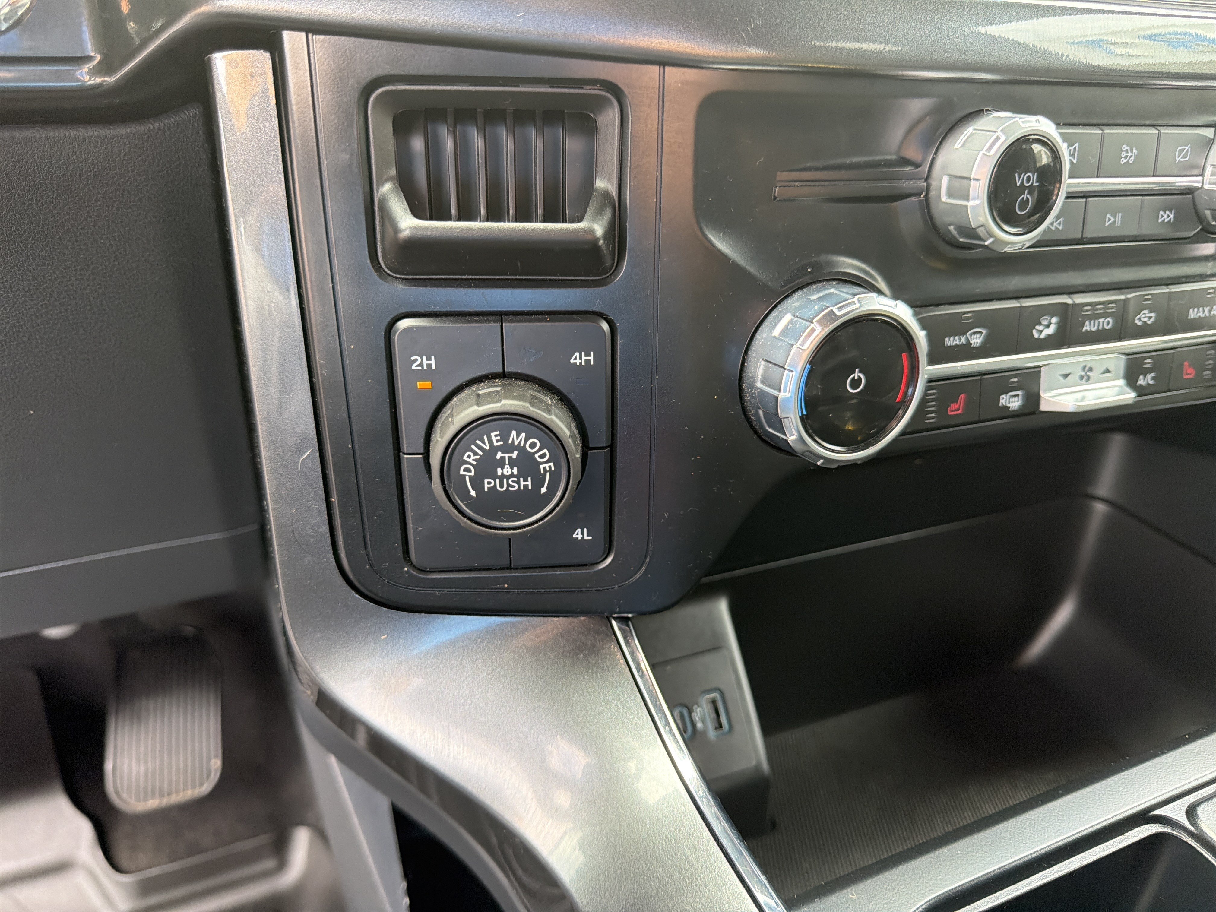 Certified 2023 Ford F150 XLT w/ Equipment Group 302A High AWD/4WD image 36