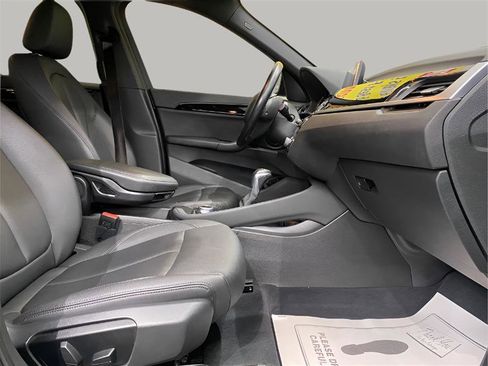 Used 2019 BMW X1 sDrive28i image 16