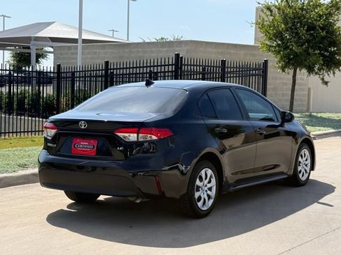 Used 2023 Toyota Corolla LE FWD image 4