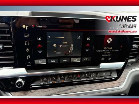 New 2026 GMC Sierra 1500 SLT w/ SLT Premium Plus Package image 42