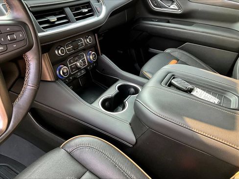 Used 2022 GMC Yukon XL AT4 AWD/4WD image 20