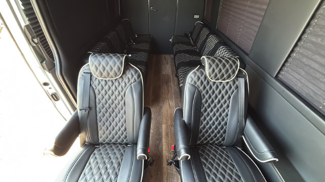 Used 2021 Mercedes-Benz Sprinter 2500 image 38