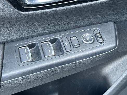 Used 2025 Honda CR-V EX-L image 14