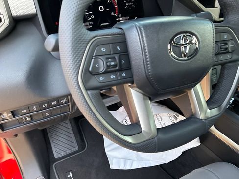 New 2026 Toyota Tundra Limited AWD/4WD image 20