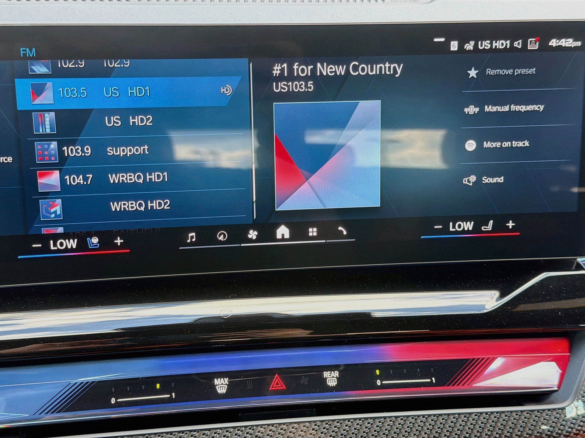 New 2027 BMW M5 Touring AWD/4WD image 32