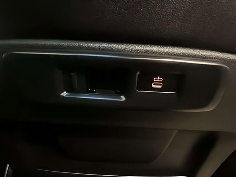 Used 2022 BMW X5 sDrive40i w/ Premium Package image 20