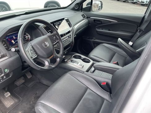 Used 2023 Honda Passport EX-L image 13