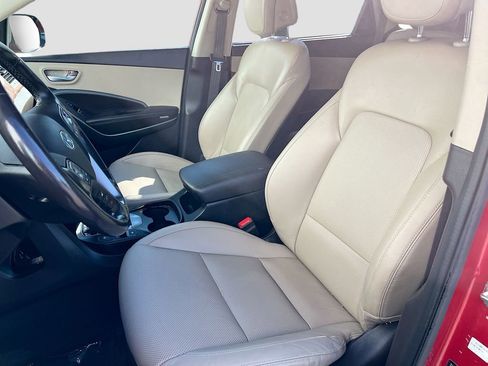 Used 2018 Hyundai Santa Fe Limited image 22